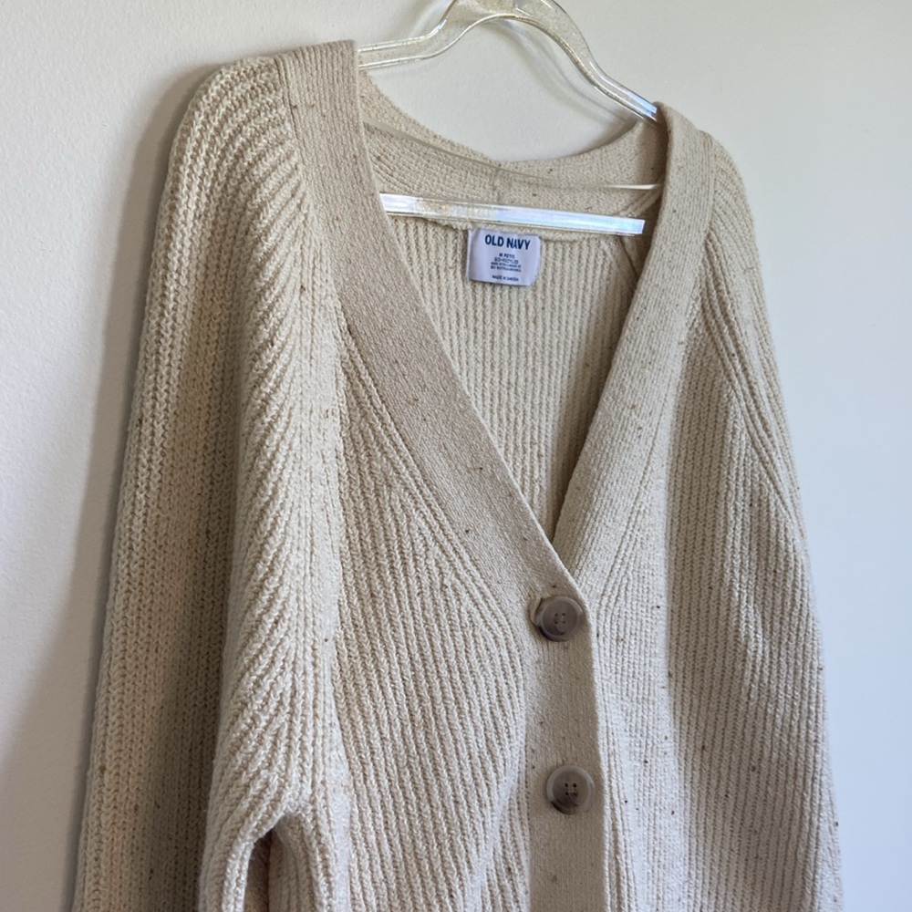 Old Navy Cream Ribbed Button-Up Cardigan - Picture 5 of 9